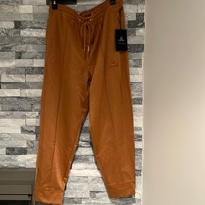 New!! Spalding x Unknwn men's joggers